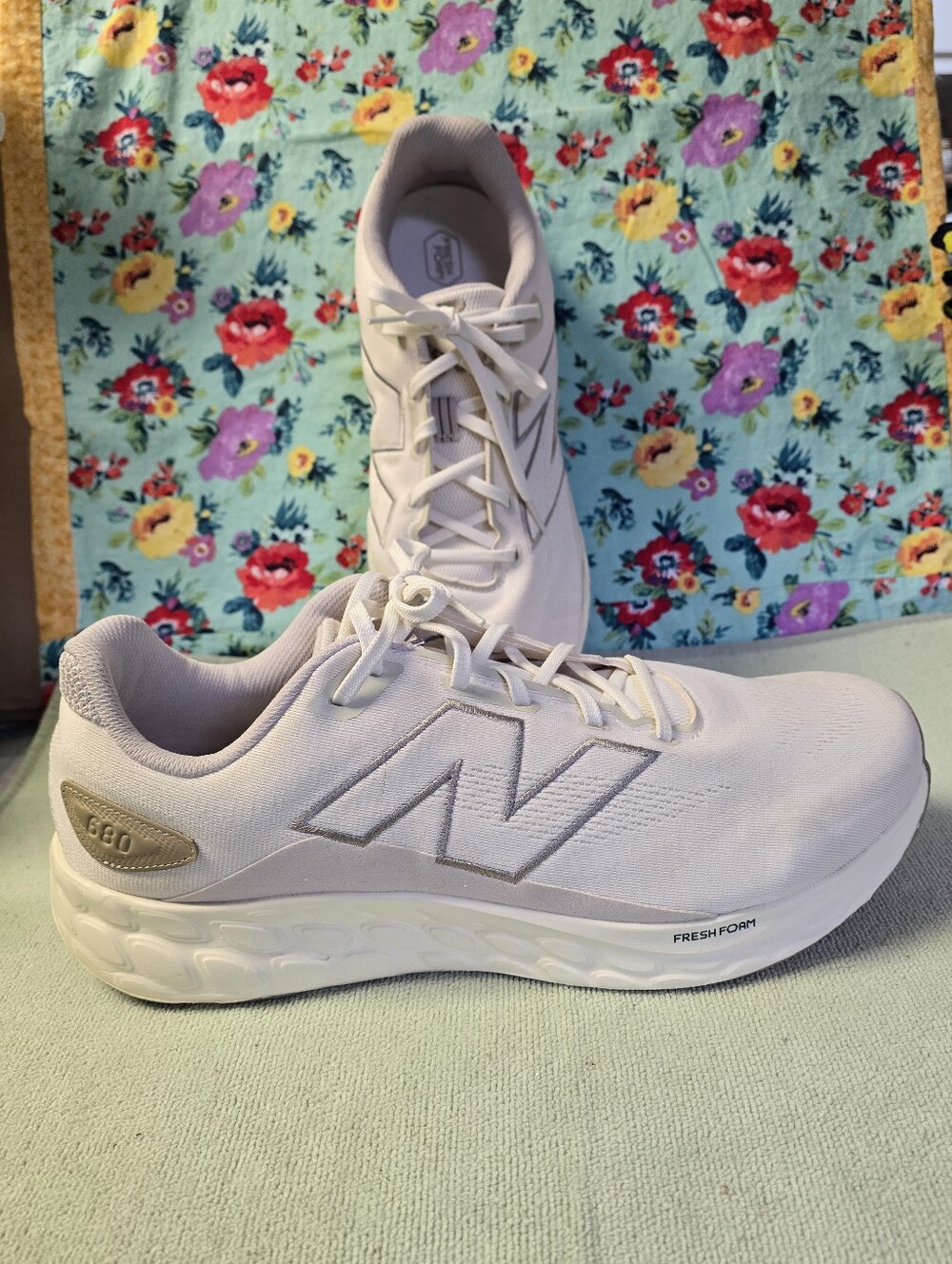 New Balance Men's Fresh Foam 680 Lightweight Cream, Beige, Tan Running Shoes